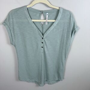 Kuhl Women’s Top Green Rolled Cap Sleeve Tank Size XS Button Lightweight